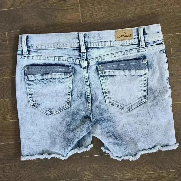 Jordache Girls Embroidered Stars Blue Denim Jean Shorts Size 12 Raw Hem - Picture 5 of 10